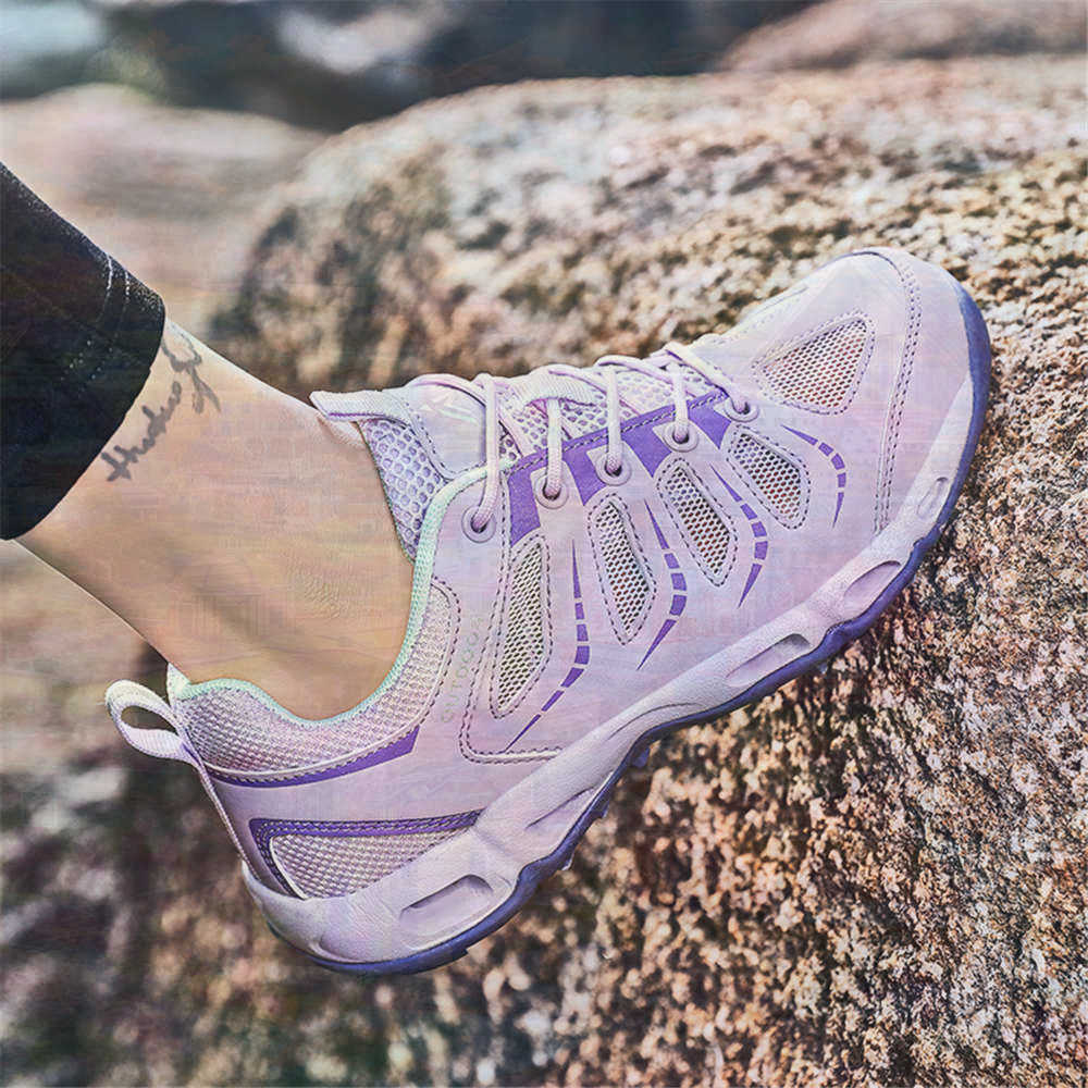 Sumer Round Tip Silver Sneaker - đánh giá và giá Office Tech Gift Ideas